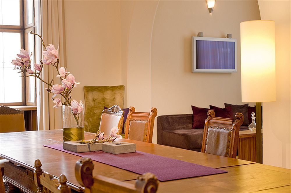 Herzogshof - Boutique-Hotel Am Dom Regensburg Exterior photo